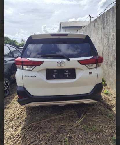 gambar besar 6